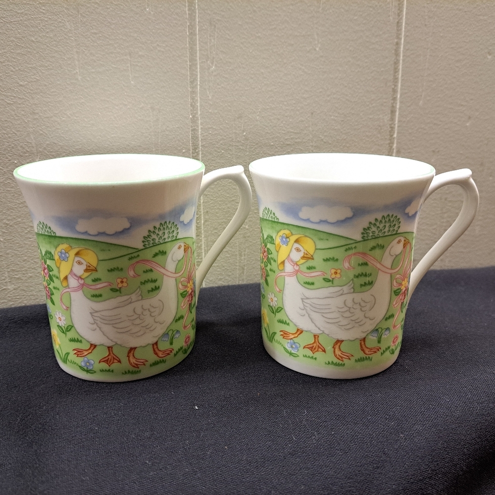 Vintage Regal Heritage Goose Design Mugs - England